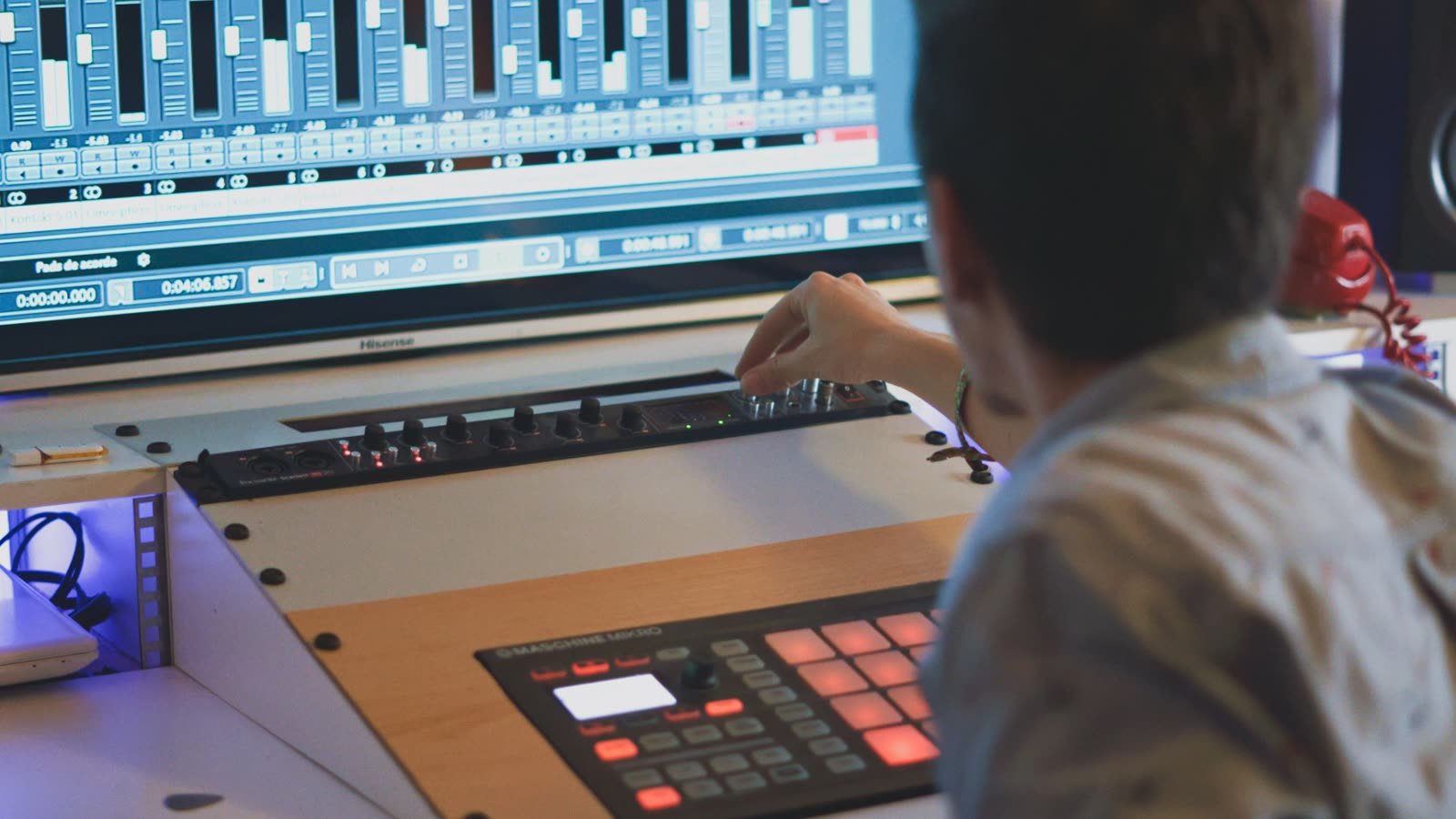 Estudio de producción musical de Pillabana en Valencia